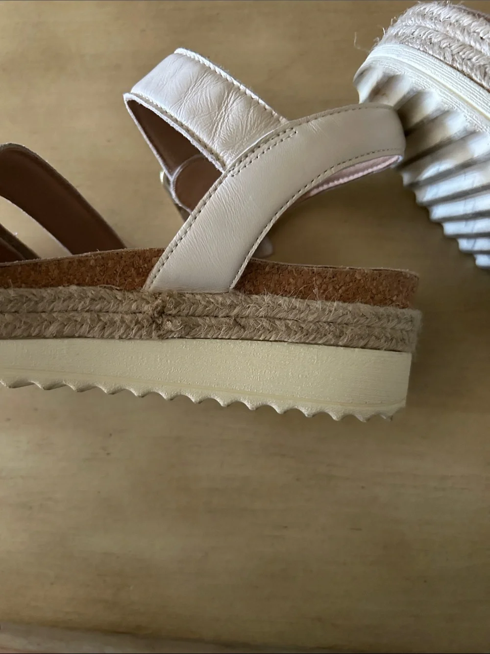 OshKosh B'gosh Metallic Gold and Silver Buckle Strap Sandals